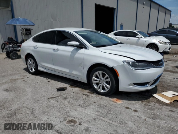 2015 Chrysler 200 Limited z VIN 1C3CCCAB4FN683973, wystawiony jako Copart lot #58203325 z przebiegiem 31 750 mil mil oraz Szkoda całkowita • Salvage title. Historia ofert i sprzedaży dostępna na DreamBid. Obrazek 4.