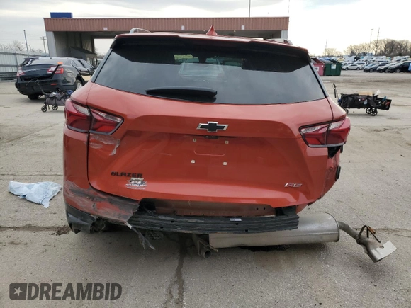 2021 Chevrolet Blazer RS z VIN 3GNKBERSXMS544435, wystawiony jako Copart lot #49710865 z przebiegiem 57 321 mil mil oraz Szkoda całkowita • Salvage title. Historia ofert i sprzedaży dostępna na DreamBid. Obrazek 6.