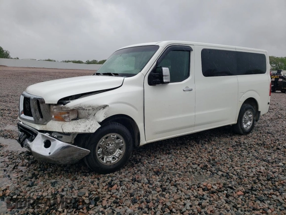 2018 Nissan NV 3500 HD SL z VIN 5BZAF0AAXJN853388, wystawiony jako Copart lot #57312075 z przebiegiem 134 154 mil mil oraz Szkoda całkowita • Salvage title. Historia ofert i sprzedaży dostępna na DreamBid. Obrazek 2.