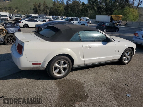 2008 Ford Mustang Deluxe with VIN 1ZVHT84N485126582, listed as a Copart auction lot 51853415 with 207,190 mi miles and Clean Title. Bid and sale history available at carsss.com. Image 3.