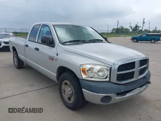 2007 Dodge 2500 SLT with VIN 3D7KR28A87G807899, listed as a IAAI auction lot 42450606 with 304,053 mi miles and . Bid and sale history available at DreamBid. Image 1.