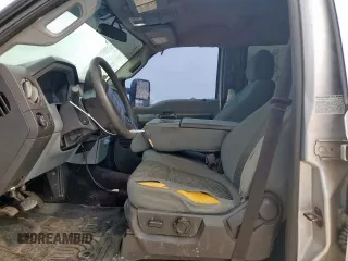 2013 Ford F-350 XL с VIN 1FT8W3DT5DEB73500, выставлен на аукционе Copart как лот 57123015 с пробегом 246 990 миль миль и Списание • Salvage title. История ставок и продаж доступна на DreamBid. Изображение 7.