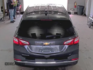 2020 Chevrolet Equinox LT z VIN 2GNAXKEV4L6236136, wystawiony jako IAAI lot #42556211 z przebiegiem 87 001 mil mil oraz . Historia ofert i sprzedaży dostępna na DreamBid. Obrazek 12.