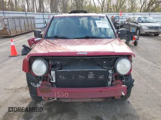 2008 Jeep Patriot Limited with VIN 1J8FT48W78D701925, listed as a IAAI auction lot 42071530 with 136,892 mi miles and . Bid and sale history available at DreamBid. Image 13.