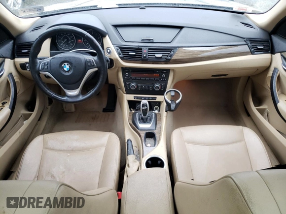 2014 BMW X1 xDrive28i with VIN WBAVL1C52EVY15236, listed as a Copart auction lot 50140885 with 141,088 mi miles and Salvage Title. Bid and sale history available at carsss.com. Image 8.