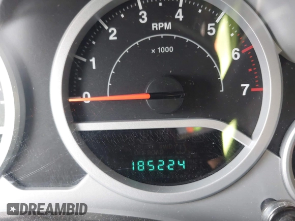 2008 Jeep Wrangler Unlimited Sahara with VIN 1J4GA59158L623784, listed as a IAAI auction lot 40365783 with 185,224 mi miles and . Bid and sale history available at DreamBid. Image 15.