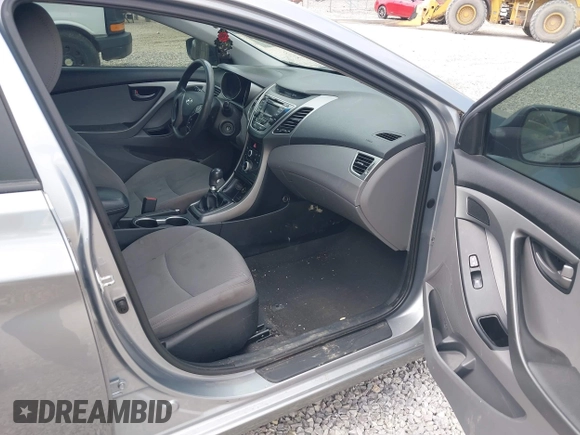 2015 Hyundai Elantra SE с VIN 5NPDH4AE0FH569843, выставлен на аукционе IAAI как лот 42265391 с пробегом 170 571 миль миль и . История ставок и продаж доступна на DreamBid. Изображение 5.
