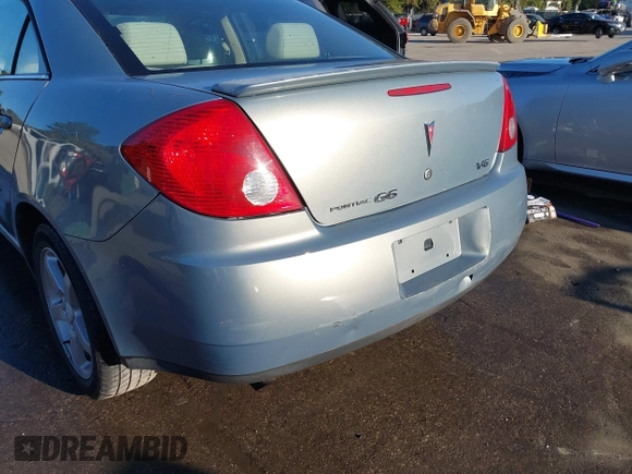 2007 Pontiac G6 with VIN 1G2ZG58N074201257, listed as a IAAI auction lot 40638323 with 227,144 mi miles. Bid and sale history available at carsss.com. Image 18.