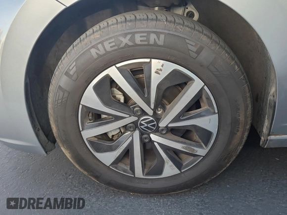2024 Volkswagen Jetta S with VIN 3VW5M7BU6RM073190, listed as a IAAI auction lot 42844463 with 33,096 mi miles and . Bid and sale history available at DreamBid. Image 42.