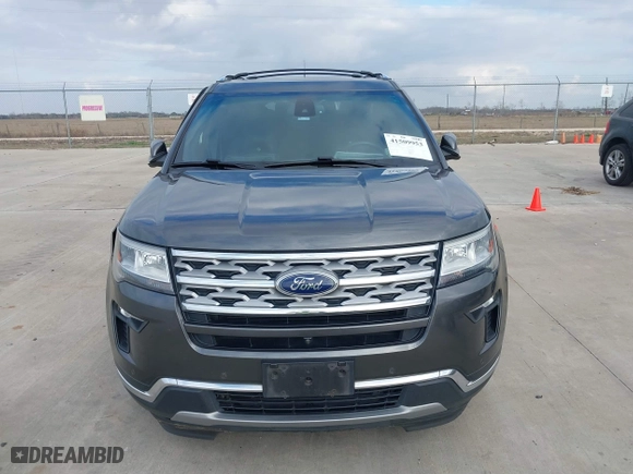 2018 Ford Explorer Limited with VIN 1FM5K7FH5JGC84624, listed as a IAAI auction lot 41509953 with 133,695 mi miles. Bid and sale history available at carsss.com. Image 12.