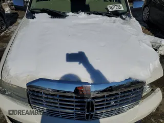 2008 Lincoln Navigator z VIN 5LMFU28548LJ01183, wystawiony jako Copart lot #46277525 z przebiegiem 204 331 mil mil oraz Szkoda całkowita • Salvage title. Historia ofert i sprzedaży dostępna na DreamBid. Obrazek 14.