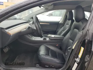 2022 Tesla Model 3 z VIN 5YJ3E1EA6NF371467, wystawiony jako Copart lot #58606025 z przebiegiem 84 706 mil mil oraz Czysty tytuł • Clean title. Historia ofert i sprzedaży dostępna na DreamBid. Obrazek 7.