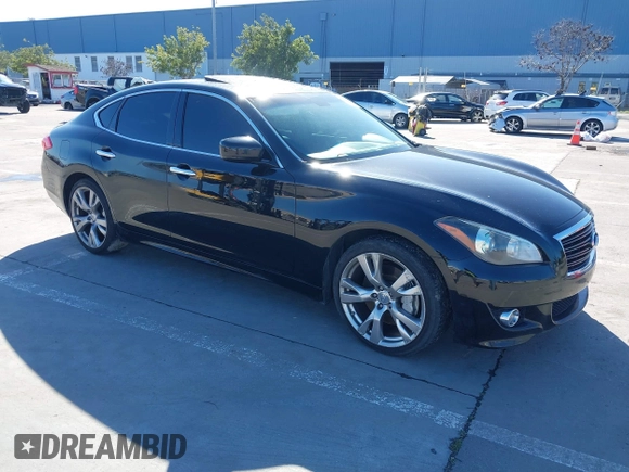 2012 Infiniti M37 with VIN JN1BY1AP0CM333382, listed as a IAAI auction lot 41505002 with 116,338 mi miles. Bid and sale history available at carsss.com. Image 1.