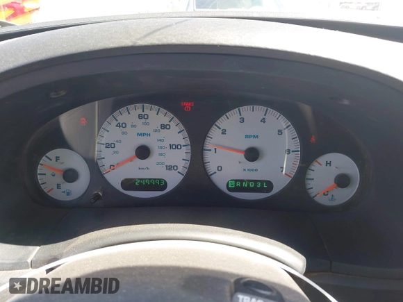 2004 Dodge Caravan SXT z VIN 2D4GP44L24R554807, wystawiony jako IAAI lot #42324322 z przebiegiem 249 993 mil mil oraz . Historia ofert i sprzedaży dostępna na DreamBid. Obrazek 7.