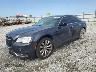 2018 Chrysler 300 Limited z VIN 2C3CCAEG9JH136919, wystawiony jako Copart lot #51668635 z przebiegiem 114 216 mil mil oraz Szkoda całkowita • Salvage title. Historia ofert i sprzedaży dostępna na DreamBid. Obrazek 1.