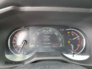 2024 Toyota RAV4 LE with VIN 2T3H1RFV8RW321834, listed as a Copart auction lot 49007425 with 27,059 mi miles and Salvage Title. Bid and sale history available at carsss.com. Image 9.