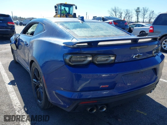 2019 Chevrolet Camaro 2SS with VIN 1G1FH1R75K0119814, listed as a IAAI auction lot 41850434 with 49,567 mi miles and . Bid and sale history available at carsss.com. Image 3.