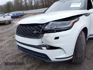 2019 Land Rover Range Rover Velar S с VIN SALYB2EXXKA798818, выставлен на аукционе IAAI как лот 41587624 с пробегом 106 401 миль миль и . История ставок и продаж доступна на DreamBid. Изображение 6.
