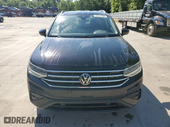 2023 Volkswagen Tiguan SE z VIN 3VV3B7AX9PM134218, wystawiony jako Copart lot #54731705 z przebiegiem 9 460 mil mil oraz Szkoda całkowita • Salvage title. Historia ofert i sprzedaży dostępna na DreamBid. Obrazek 5.