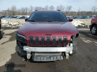 2019 Jeep Cherokee Latitude Plus with VIN 1C4PJMLX8KD369356, listed as a Copart auction lot 45351885 with 134,633 mi miles and Salvage Title. Bid and sale history available at carsss.com. Image 5.