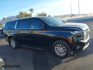 2021 Chevrolet Suburban LT with VIN 1GNSCCKD2MR328577, listed as a IAAI auction lot 41478279 with 128,060 mi miles. Bid and sale history available at carsss.com. Image 13.