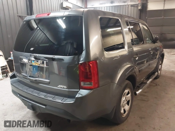 2012 Honda Pilot LX with VIN 5FNYF4H25CB086054, listed as a IAAI auction lot 41732068 with 139,084 mi miles and . Bid and sale history available at carsss.com. Image 4.