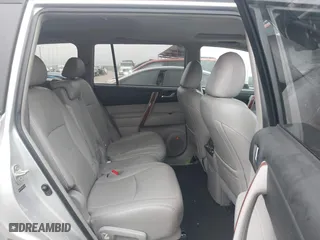 2013 Toyota Highlander Limited with VIN 5TDYK3EH0DS125189, listed as a IAAI auction lot 41077368 with 113,564 mi miles. Bid and sale history available at carsss.com. Image 8.