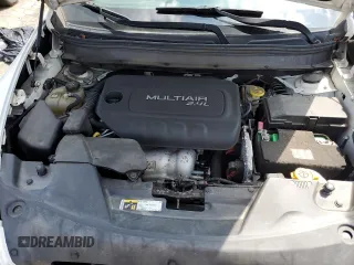2016 Jeep Cherokee Latitude with VIN 1C4PJMCB2GW375170, listed as a Copart auction lot 66124075 with 104,929 mi miles and Clean title. Bid and sale history available at DreamBid. Image 12.