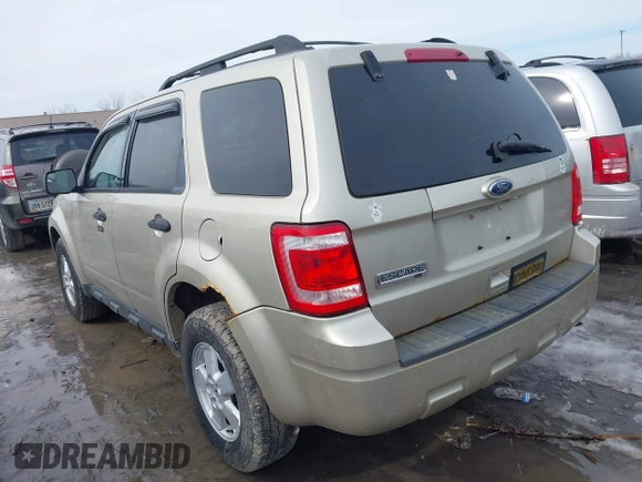 2010 Ford Escape XLT с VIN 1FMCU0D75AKC30529, выставлен на аукционе IAAI как лот 41618067 с пробегом 153 637 миль миль и . История ставок и продаж доступна на DreamBid. Изображение 3.