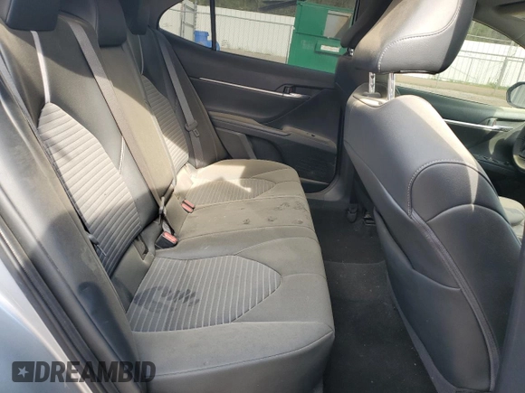 2022 Toyota Camry SE z VIN 4T1G11AK0NU666336, wystawiony jako Copart lot #41667525 z przebiegiem 68 545 mil mil oraz Szkoda całkowita • Salvage title. Historia ofert i sprzedaży dostępna na DreamBid. Obrazek 10.