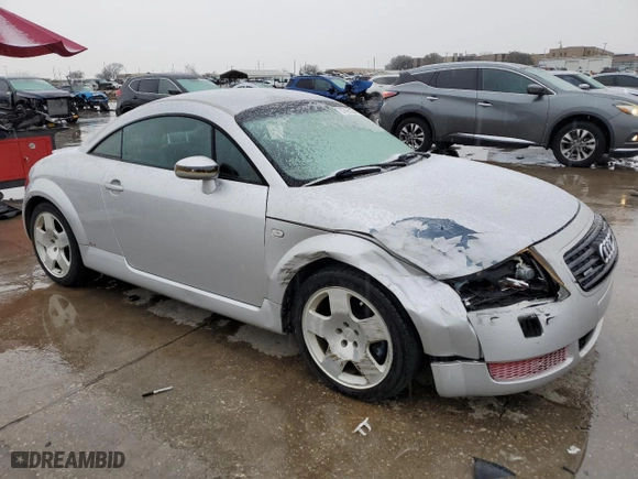 2001 Audi TT with VIN TRUWT28N711048433, listed as a Copart auction lot 87695395 with 147,767 mi miles and Salvage Title. Bid and sale history available at carsss.com. Image 4.
