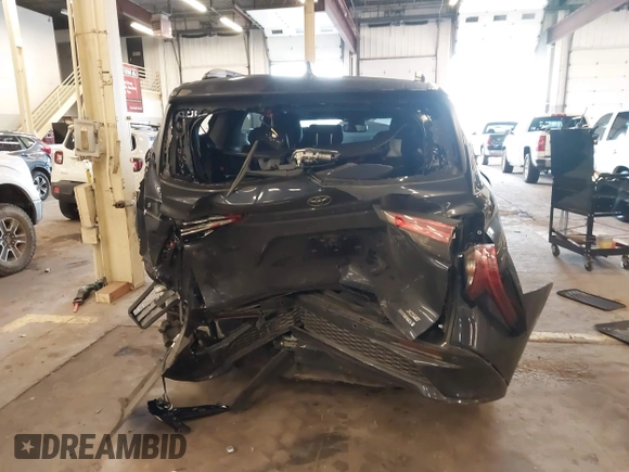 2021 Toyota Sienna XSE with VIN 5TDDRKEC2MS020565, listed as a IAAI auction lot 41539022 with 37,201 mi miles and . Bid and sale history available at DreamBid. Image 16.
