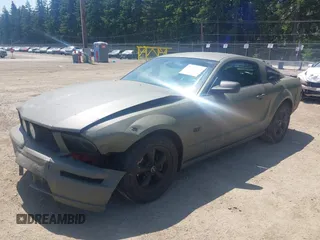 2007 Ford Mustang Deluxe with VIN 1ZVFT80N775256982, listed as a IAAI auction lot 42433794 with 123,787 mi miles and . Bid and sale history available at DreamBid. Image 18.