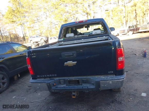 2007 Chevrolet Silverado 1500 LTZ with VIN 2GCEK13M471506806, listed as a IAAI auction lot 41578407 with 155,506 mi miles. Bid and sale history available at carsss.com. Image 16.
