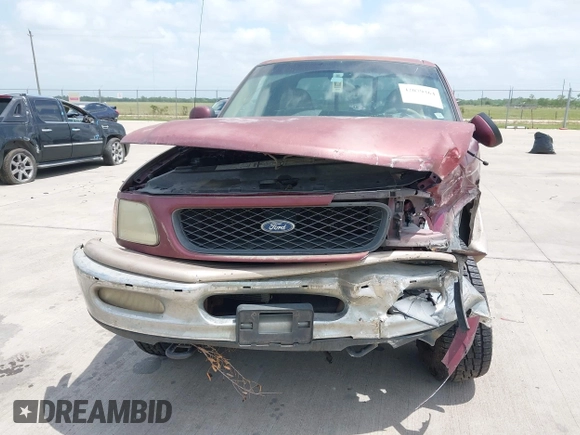 1998 Ford F-150 XL с VIN 1FTRX08L3WKC16925, выставлен на аукционе IAAI как лот 42079364 с пробегом 390 291 миль миль и . История ставок и продаж доступна на DreamBid. Изображение 6.