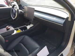 2021 Tesla Model 3 Long Range with VIN 5YJ3E1EB2MF858267, listed as a IAAI auction lot 41782360 with 79,671 mi miles and . Bid and sale history available at DreamBid. Image 5.