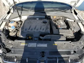 2014 Volkswagen Passat SEL Premium z VIN 1VWCN7A30EC100232, wystawiony jako Copart lot #48228355 z przebiegiem 127 832 mil mil oraz Szkoda całkowita • Salvage title. Historia ofert i sprzedaży dostępna na DreamBid. Obrazek 12.