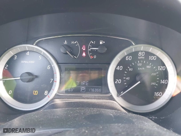 2014 Nissan Sentra S with VIN 3N1AB7AP7EY315347, listed as a IAAI auction lot 41621723 with 176,366 mi miles. Bid and sale history available at carsss.com. Image 7.