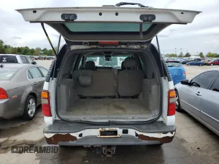 2003 Chevrolet Tahoe LT with VIN 1GNEK13Z33R175110, listed as a Copart auction lot 71407754 with 449,293 mi miles and Salvage Title. Bid and sale history available at carsss.com. Image 6.