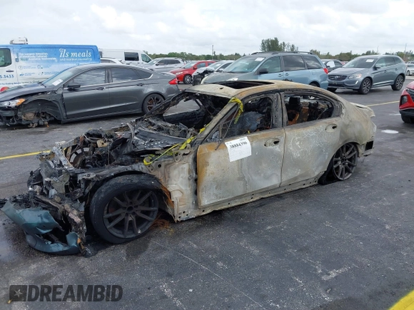2020 BMW 3 Series 330i with VIN 3MW5R1J02L8B10149, listed as a IAAI auction lot 38884396 with Not Provided miles and . Bid and sale history available at DreamBid. Image 2.