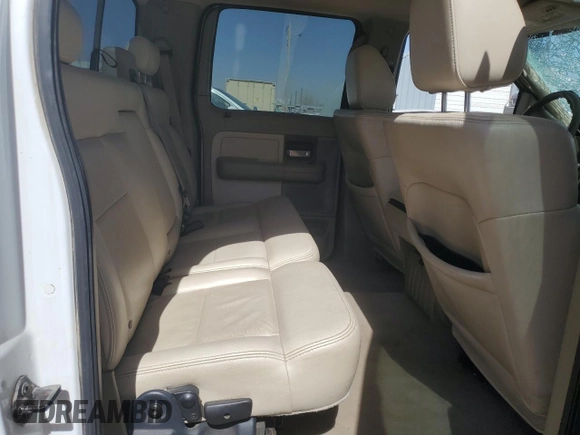2004 Ford F-150 XLT with VIN 1FTPW14584KC17718, listed as a Copart auction lot 48585335 with 230,977 mi miles and Salvage Title. Bid and sale history available at carsss.com. Image 10.