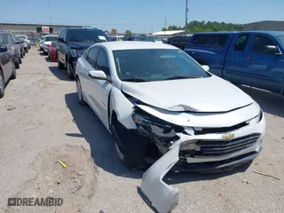 2016 Chevrolet Malibu LT with VIN 1G1ZE5ST5GF303076, listed as a IAAI auction lot 42025942 with 146,698 mi miles. Bid and sale history available at carsss.com. Image 1.