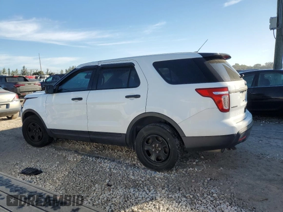 2015 Ford Utility Police Interceptor with VIN 1FM5K8AR7FGC26673, listed as a Copart auction lot 89396895 with 62,018 mi miles and Salvage Title. Bid and sale history available at carsss.com. Image 2.