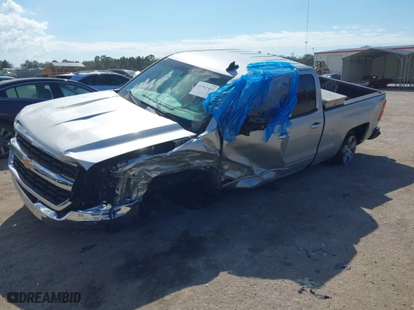 2018 Chevrolet Silverado 1500 LT with VIN 1GCVKREH5JZ299310, listed as a IAAI auction lot 41561453 with 1 mi miles. Bid and sale history available at carsss.com. Image 18.