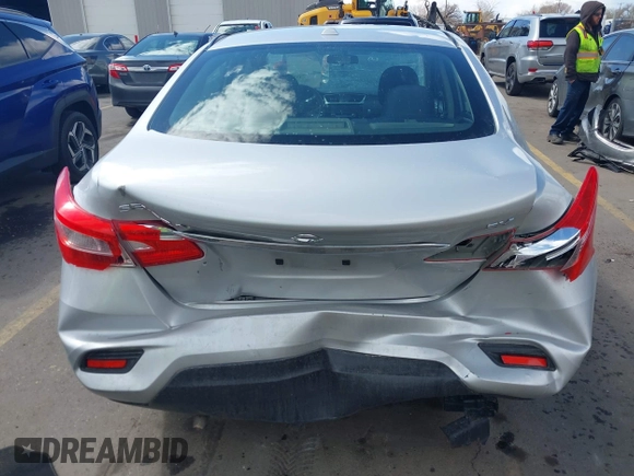 2018 Nissan Sentra SV with VIN 3N1AB7AP6JL657010, listed as a IAAI auction lot 41938113 with 115,547 mi miles. Bid and sale history available at carsss.com. Image 16.