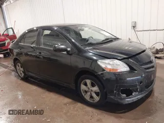 2008 Toyota Yaris with VIN JTDBT903581284634, listed as a IAAI auction lot 40553888 with 180,563 mi miles. Bid and sale history available at carsss.com. Image 1.