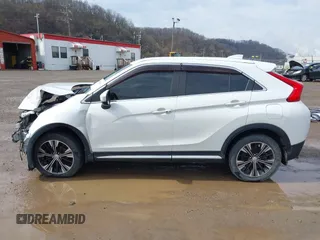 2018 Mitsubishi Eclipse Cross SE with VIN JA4AT5AA6JZ070237, listed as a IAAI auction lot 41922238 with 82,571 mi miles and . Bid and sale history available at DreamBid. Image 15.