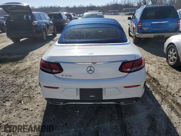 2019 Mercedes-Benz C 300 с VIN WDDWK8DB1KF795449, выставлен на аукционе Copart как лот 43799595 с пробегом Не указан миль и Чистый • Clean title. История ставок и продаж доступна на DreamBid. Изображение 6.
