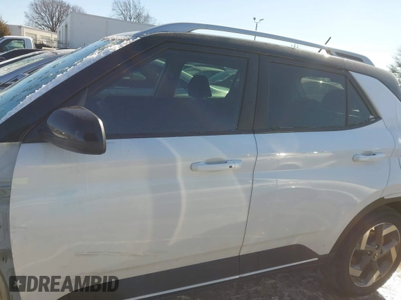 2024 Hyundai Venue SEL with VIN KMHRC8A30RU283085, listed as a IAAI auction lot 41366495 with 22,295 mi miles and . Bid and sale history available at DreamBid. Image 14.
