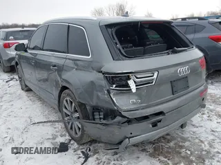 2017 Audi Q7 Premium Plus with VIN WA1LAAF70HD037732, listed as a IAAI auction lot 41399099 with 144,785 mi miles. Bid and sale history available at carsss.com. Image 3.